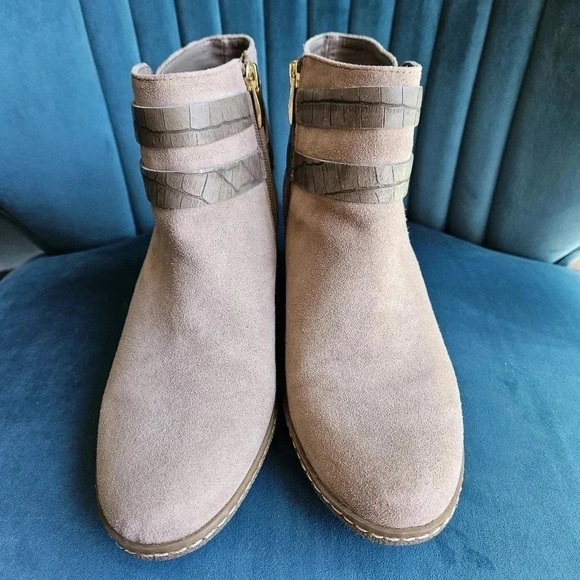 Franco Sarto Suede Wedge Ankle Boots - Taupe - Women's Size 8.5M - Picture 4 of 8